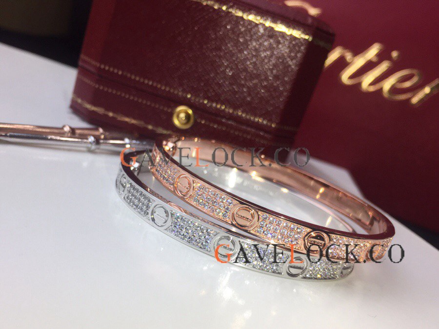 Iced Out Diamond Cartier Love Bracelet with Screws Wide